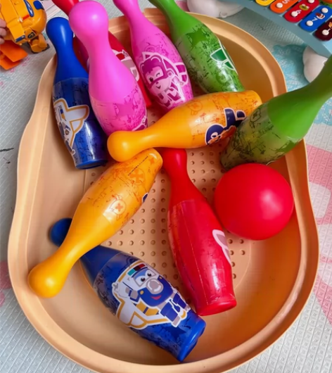 超级飞侠保龄球玩具， 很新，小孩子不玩?几...