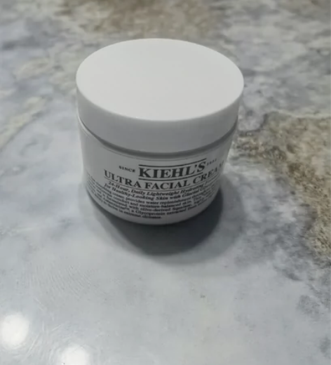 科颜氏高保湿霜，50ml，未开封，有包装盒...