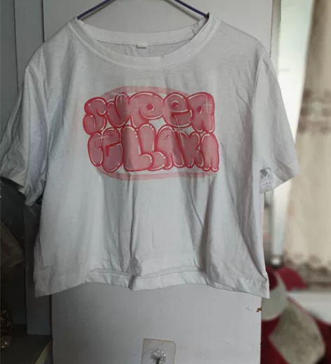 3件卡通小上衣短袖新旧如图 感兴趣的话点“...