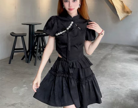 TE十二珐琅 新中式珍珠链上衣 黑色不对称...