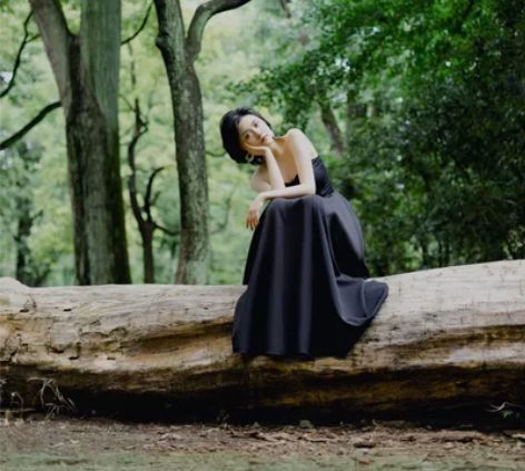 显瘦黑色长款百搭半身裙女垂感大摆长裙遮胯气...