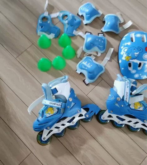 贵派仕正品 溜冰鞋 儿童套装轮滑鞋全套旱冰...