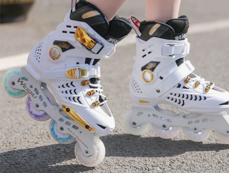 ?溜冰鞋成人专业平花式校园轮滑鞋男女成年初...