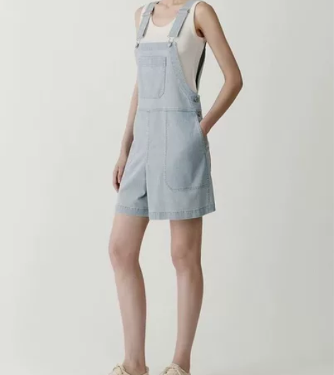 小禾土壤牛仔背带裤 版型：宽松??????...