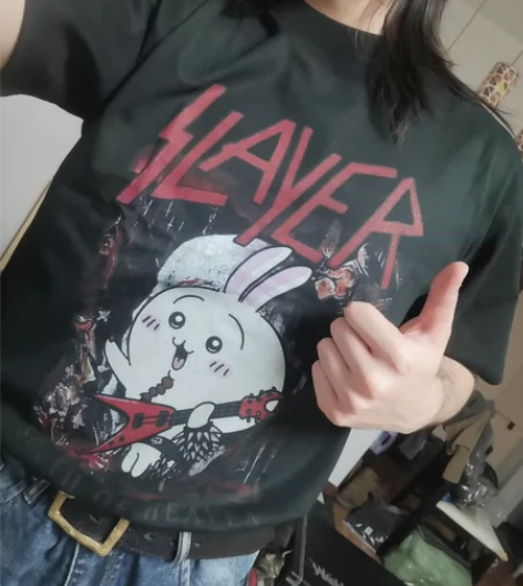 吉伊卡哇T恤 chiikawa重金属摇滚朋...