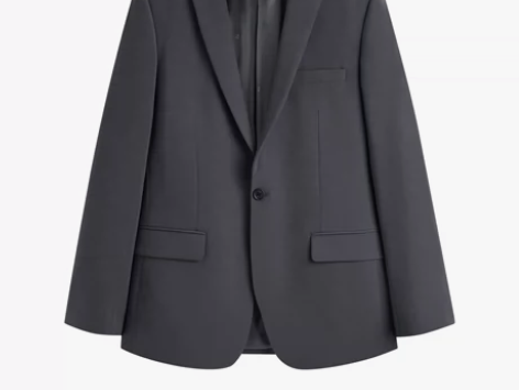 出一件太平鸟品牌的男士西装S码全新无吊牌，...