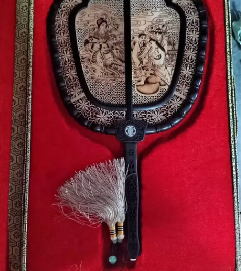 檀香木宫扇，送礼佳品，含展示架，古典宫扇，...
