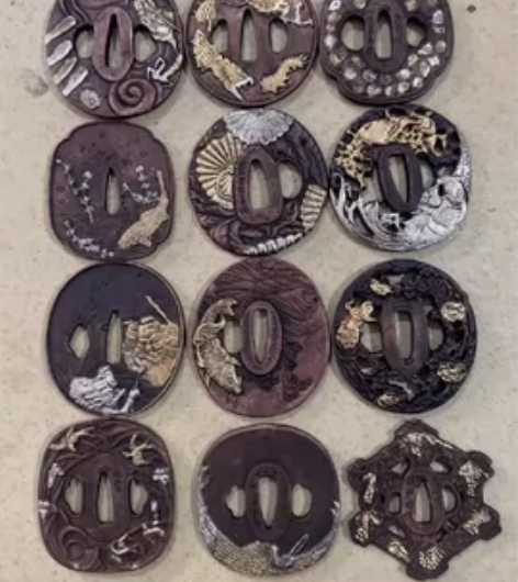 岛国回流 紫铜 鎏金鎏银工艺 刀档 价格是...