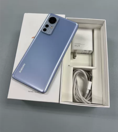 小米 12? 95新?? 12G+256G...