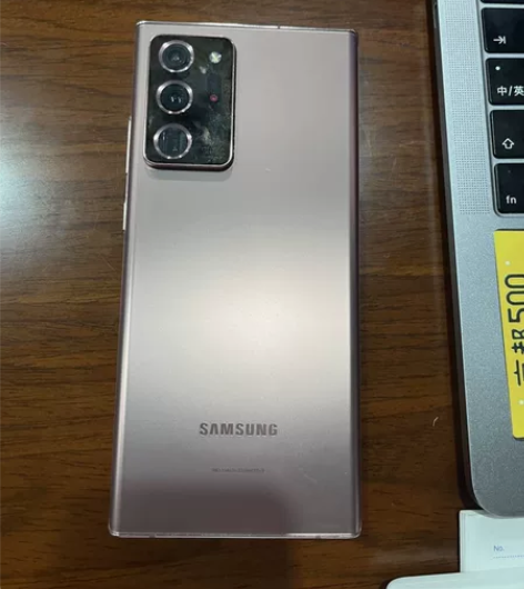 三星Galaxy Note20 Ultra...