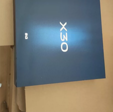 VIVOX30手机原装盒子 感兴趣的话点“...