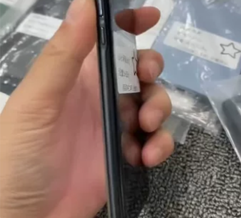 华为荣耀60se，纯成原色不错，8+256...