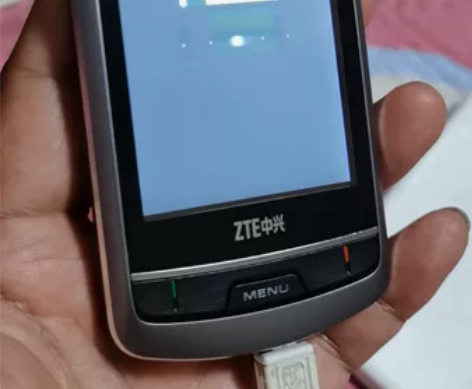 中兴手机，库存全新，一套合售38一台，没时...