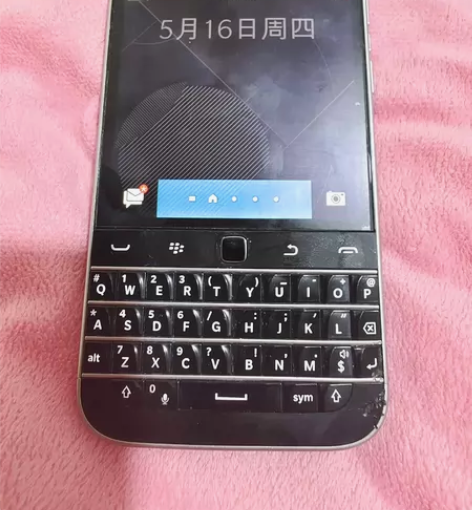 黑莓Q20手机，2+16，什么版本请自行分...