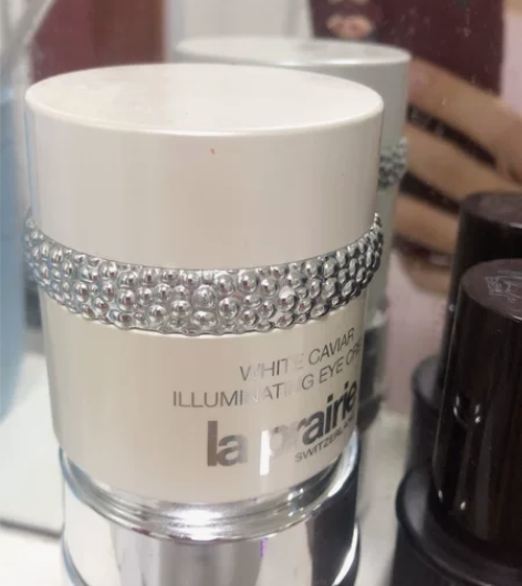 莱珀妮白鱼子眼霜见底 感兴趣的话点“我想要...