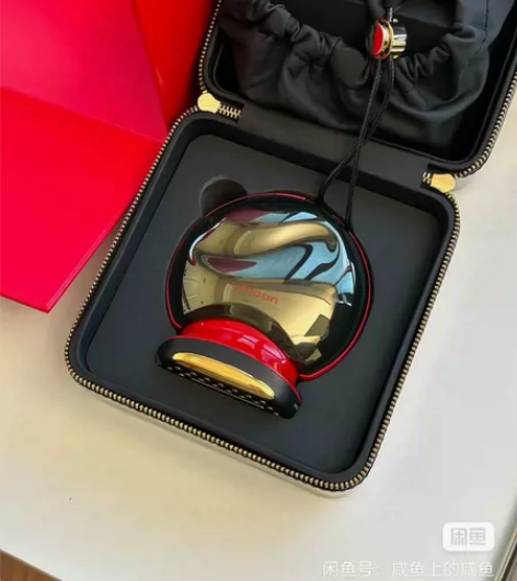 卖闲置，就用了几次，换了别的美容仪，所以卖...