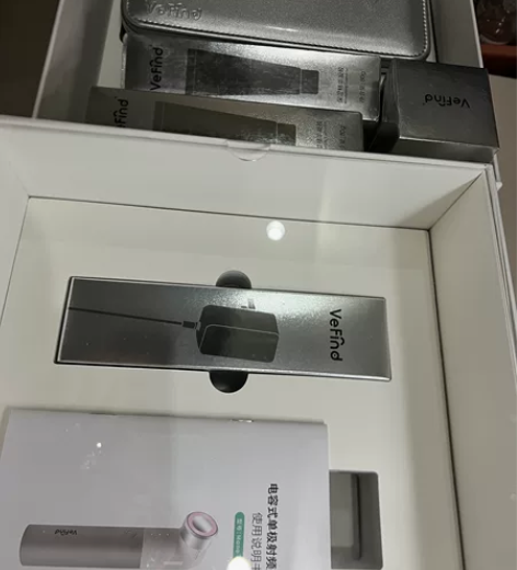 微梵口袋单极射频 9新 换新仪器了 闲置出...