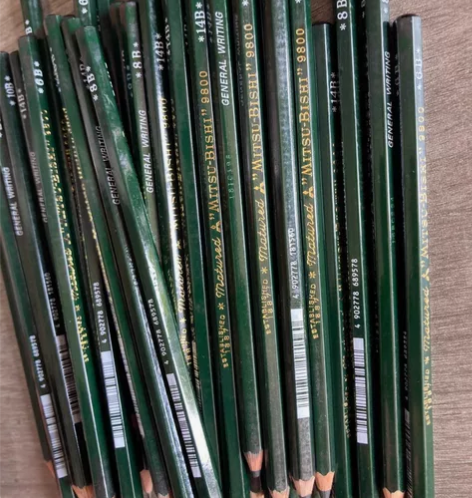 全新的三菱素描铅笔 B5支  2B6支  ...