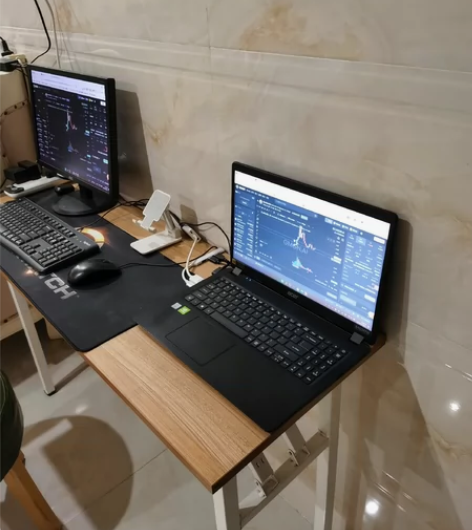 Acer宏基独显本，带数字小键盘，电商工作...