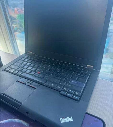 由于公司转型低价出售二手笔记本电脑，办公没...