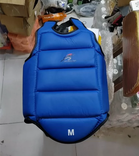 空手道护胸成人儿童跆拳道柔道护具比赛训练专...