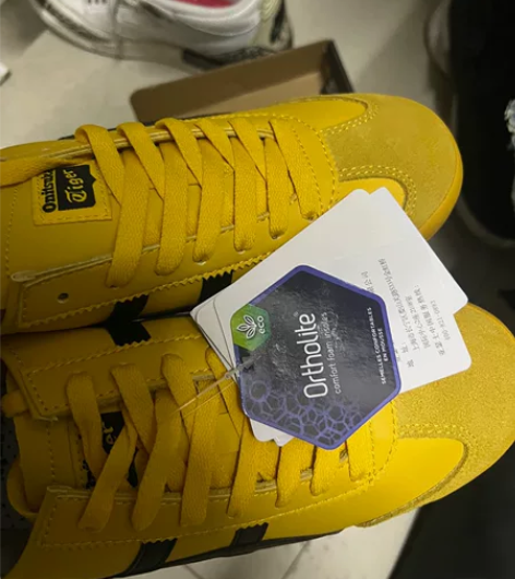 鬼冢虎 李小龙配色 41码 低价处理感兴趣...