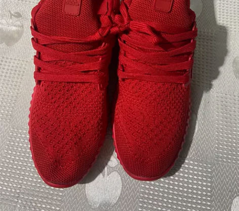 闲置阿迪达斯Adidas运动鞋时尚轻便软底...