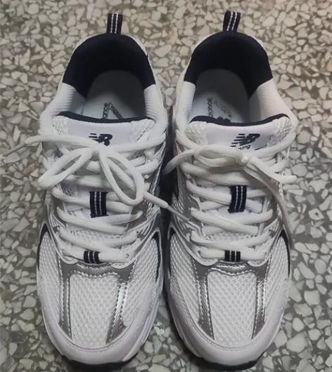 新百伦530 37码99新，小了，坐着穿觉...