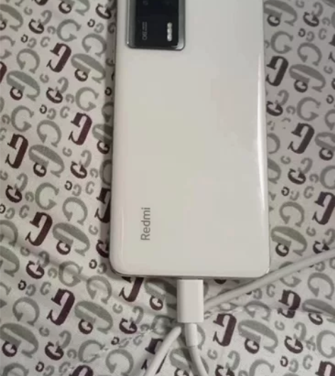 郑州出红米k60E 12?512 在保 成...