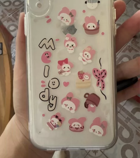 XR功能基本完好，成色还行，95新 充电正...