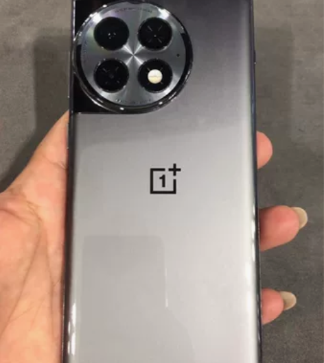 一加Ace2pro 16+512 感兴趣的...