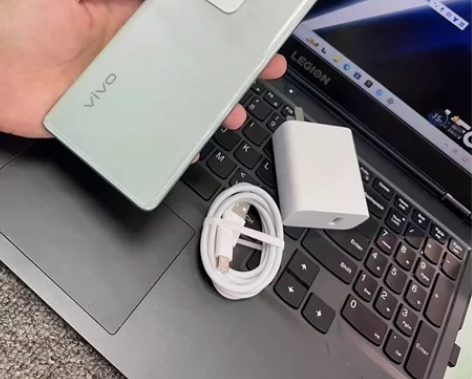 95新左右 vivo s16 8+256G...