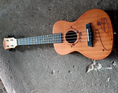 尤克里里，适合初学者，新手练琴 感兴趣的话...