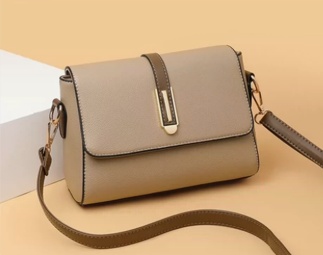 【全新捡漏】包包太多了 背不过来高级真皮质...