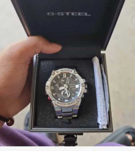 卡西欧钢铁之心钢带版本，成色无敌，镜面没划...