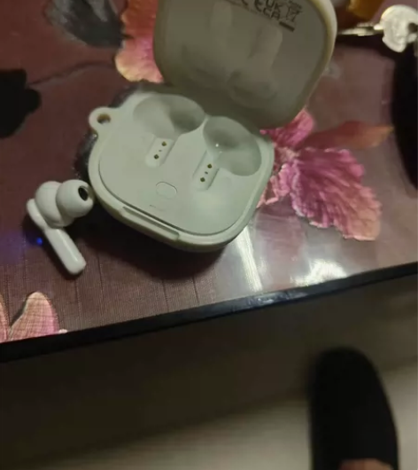 QCYT13，一套没有问题，看上拍，二手物...