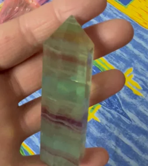 萤石柱子 #水晶退坑# 默认天然微瑕，高7...