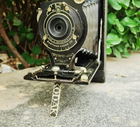 博物馆级 95新 柯达八大张皮腔相机 如图...