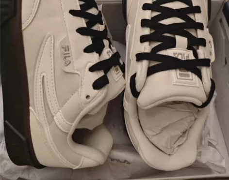 FILA斐乐蝶影女鞋 复古板鞋厚底增高 轻...