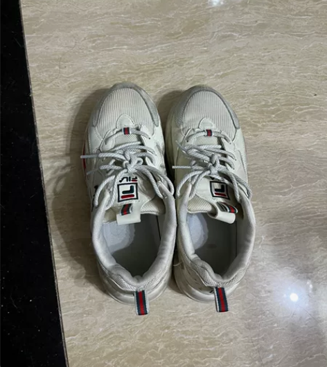 二手运动鞋，fila 感兴趣的话点“我想要...