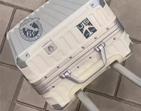 【超值捡漏】正品！日本漫游行李箱铝框行李箱...