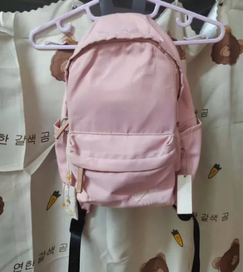 出不莱玫双肩包 感兴趣的话点“我想要”和我...