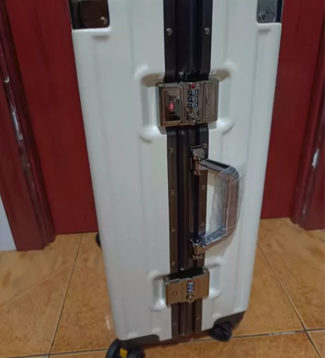 腾鹿 奶白色 22寸 130包邮全新腾鹿2...