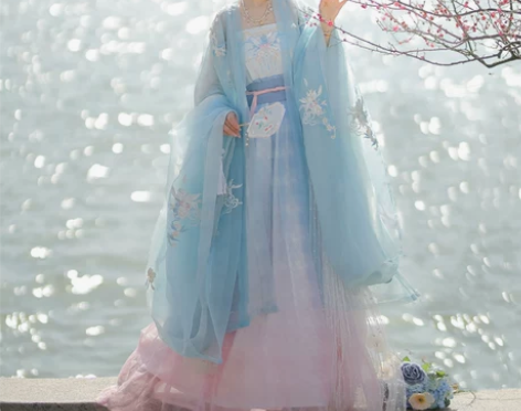 ?裳云兮原创汉服女【水挼蓝】清新诃子裙大袖...