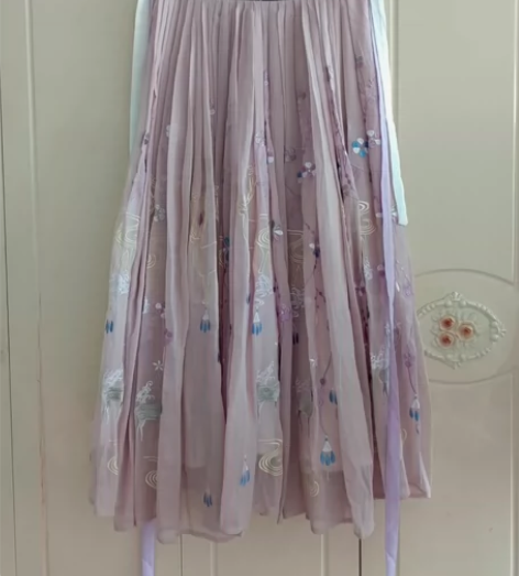 华姿仪赏正品绝版迷雾，单下裙，六米摆满绣，...