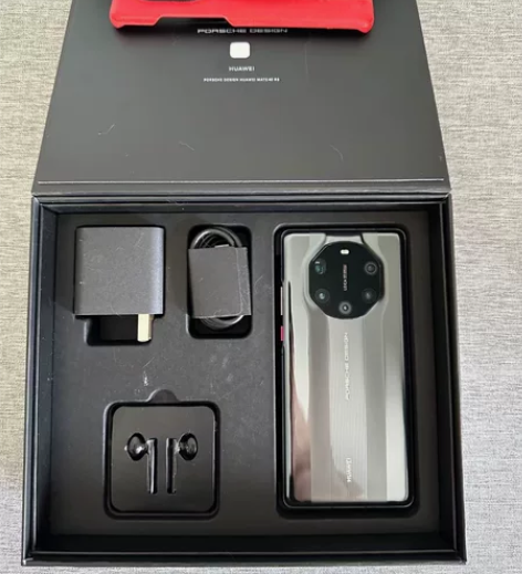 ?华为mate40rs保时捷 8+256内...