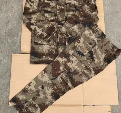 二手冬季夏季迷彩套装 ，包邮 价格合适 ，...