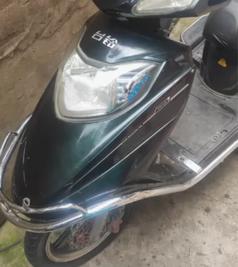 台铃电动车中沙款72伏20。电池还可以跑4...