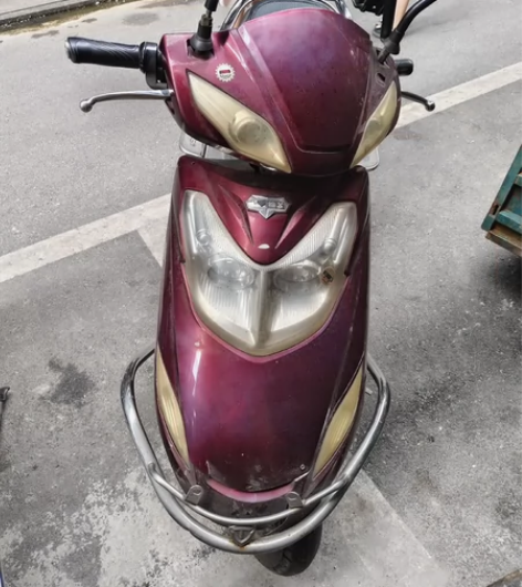 台铃电动车72v50a，自己家用车，充一次...