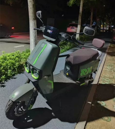 台铃电动车，因换自行车忍痛割爱，一共才跑了...